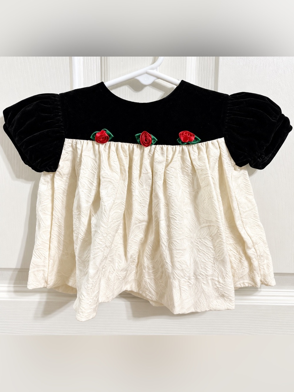 Vintage Little Precious Baby Dress 0-3M Black Ivory Red Roses